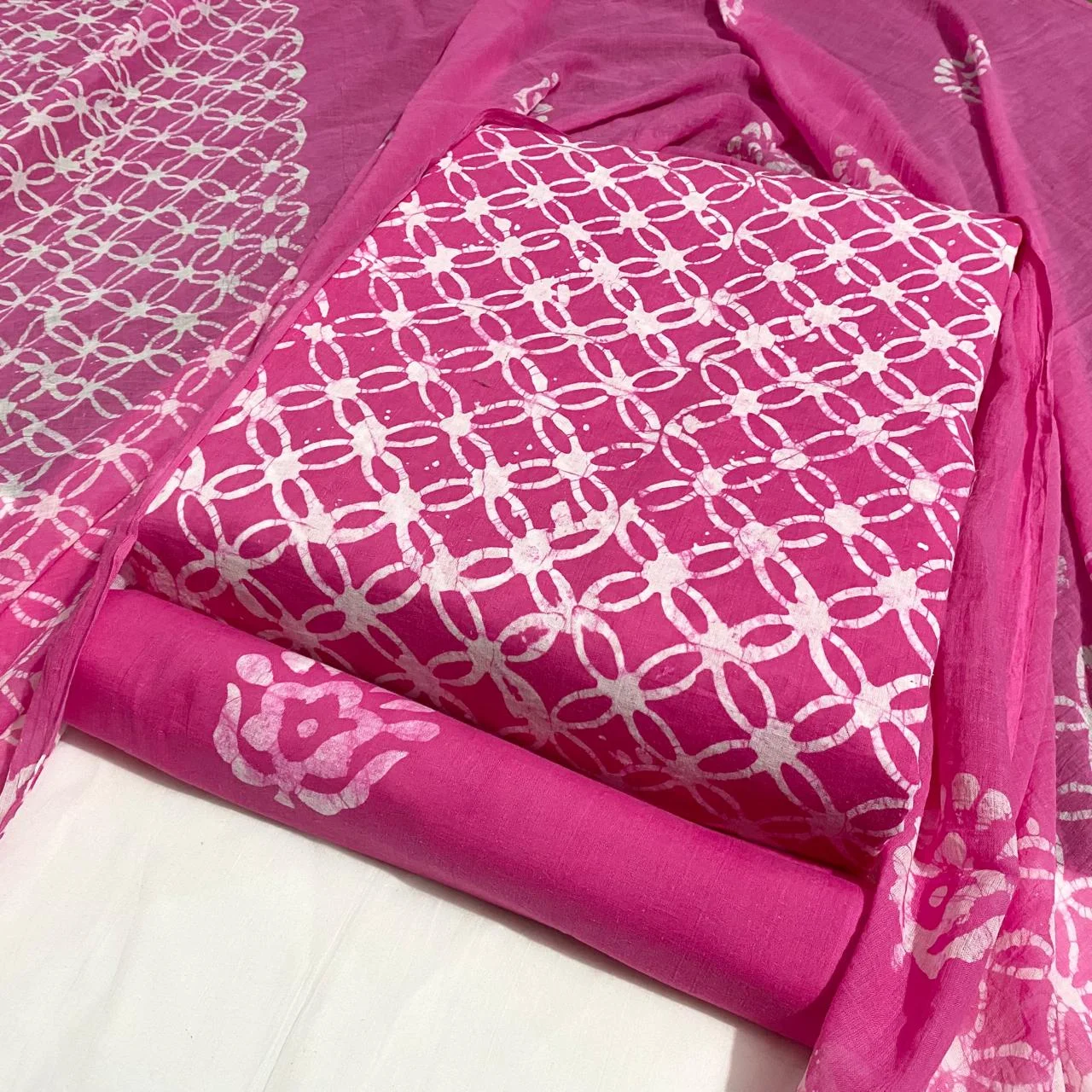 Rani Chakra Jaal Suit Set